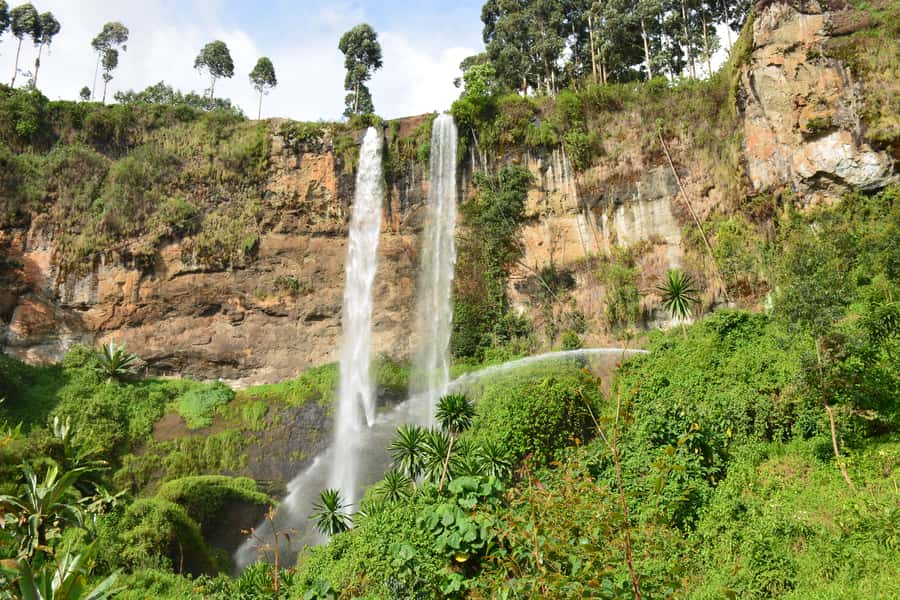 1 Day Sipi Falls Hike and Community Coffee Tour - Walking through the three Sipi Falls