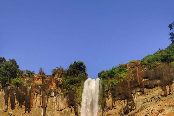 2 Sipi Falls hike and Coffee Tour Experience - Guides William and Simon