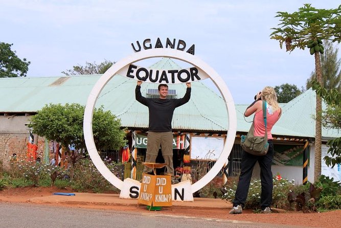 3 Days Group Safari To Queen Elizabeth Park In Uganda. - Morning in the Kasenyi sector