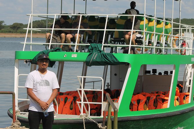 6-Day Queen Elizabeth and Mburo Luxury Safari - A two-park safari with plenty of variety