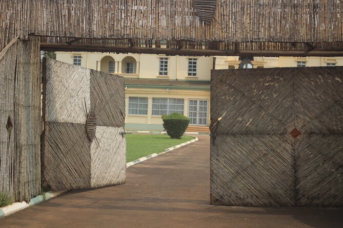 Best Kampala group Walking Tour. - Fabric, Kikubo, and the city’s working heart