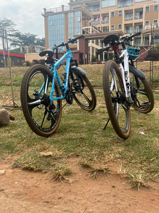 BEST OF ENTEBBE BIKE CYCLING TOUR - Who will enjoy this cycling tour most