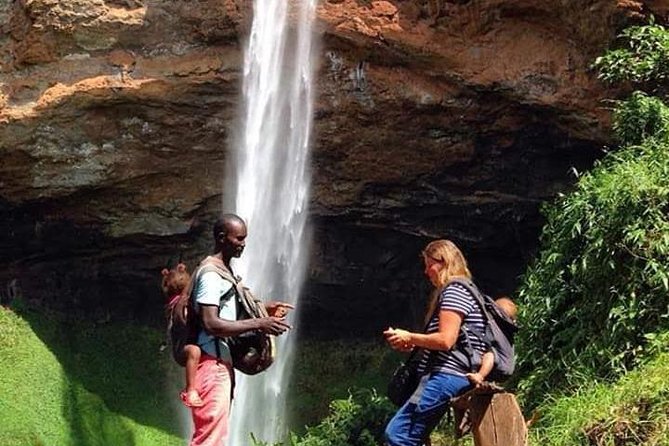 Eight days cultural and wildlife tour in Uganda - Day 5: Mountain biking and community gold mining