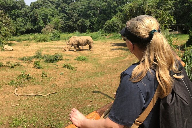 Entebbe Walking Tour (3 Hours) with Zoo and Botanical Gardens Options - Entebbe Crafts Village and the human side of shopping