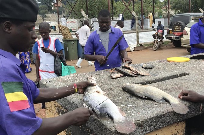 Fishing Village Food Tour & Luwombo Stop - Markets and lakeside eateries near Lake Victoria