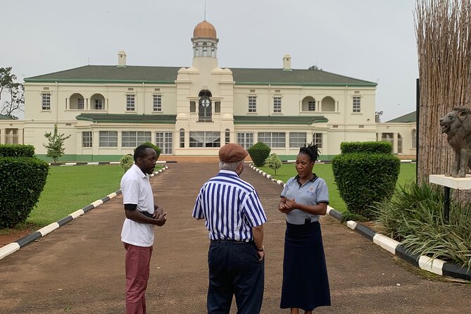 Kampala cultural tour - The Independence Monument in five focused minutes