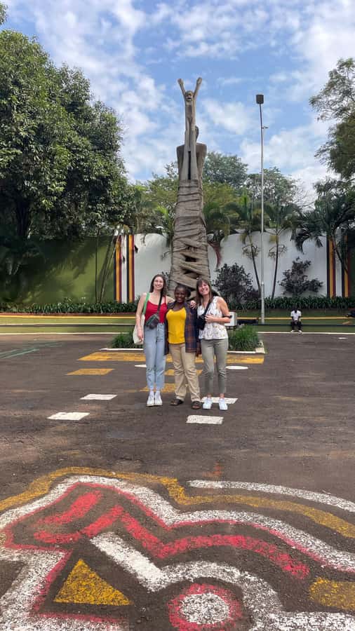 Kampala: Female-Guided Walking Tour - Independence Monument and Kampala’s public story