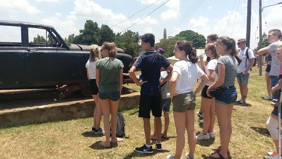 Kampala: Full day City Tour - Three hours at the Uganda Museum