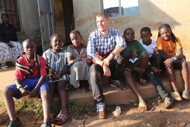 Kampala:Guided walking tour - The city market and local shopping advice