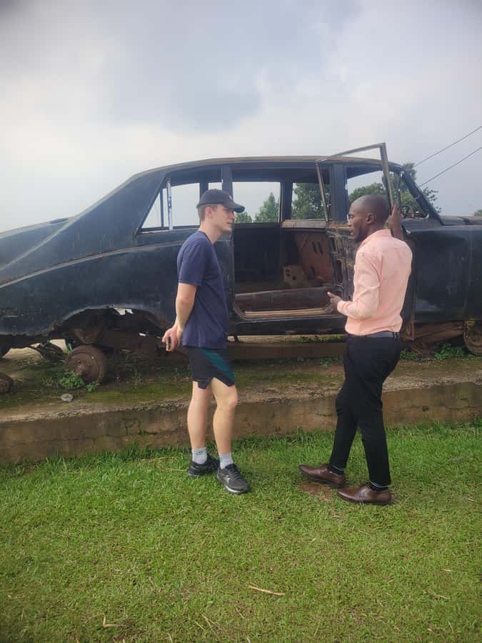 Kampala guided walking tour - National Theatre and Bagala Craft Market