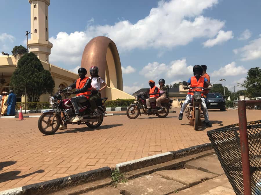 KAMPALA MOTOR BIKE TOURS (boda boda tours) - Katanga, a neighborhood visit with a serious edge