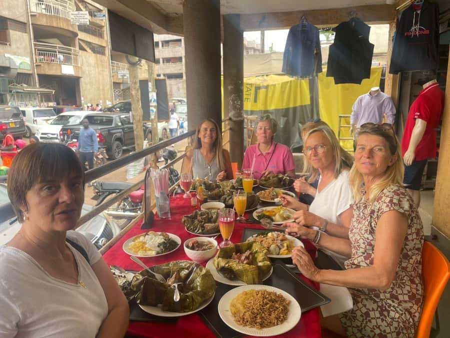 Kampala: Private Guided City Tour with vehicle Transfers - Lunch and the practical comfort of a private car