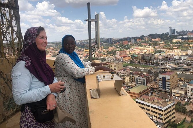 Kampala Walking Tour (3 Hours) with Optional Gaddafi Mosque Visit - Owino Market and the final stretch downtown