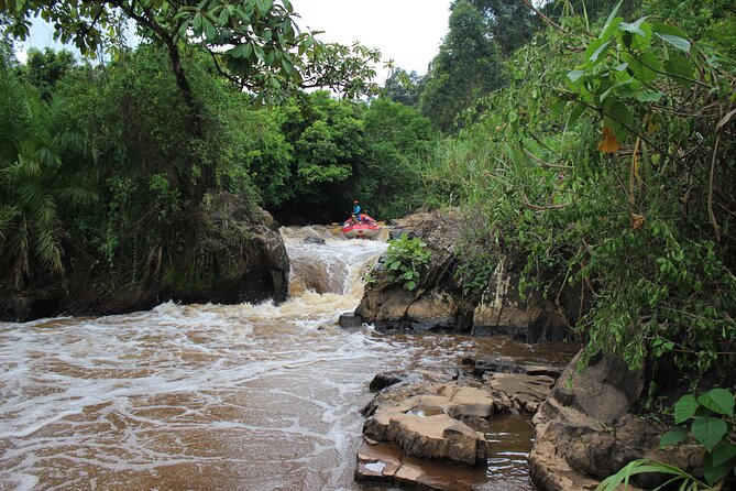 Uganda Jungle Rafting - Starting in Rukungiri at 9:00 a.m.